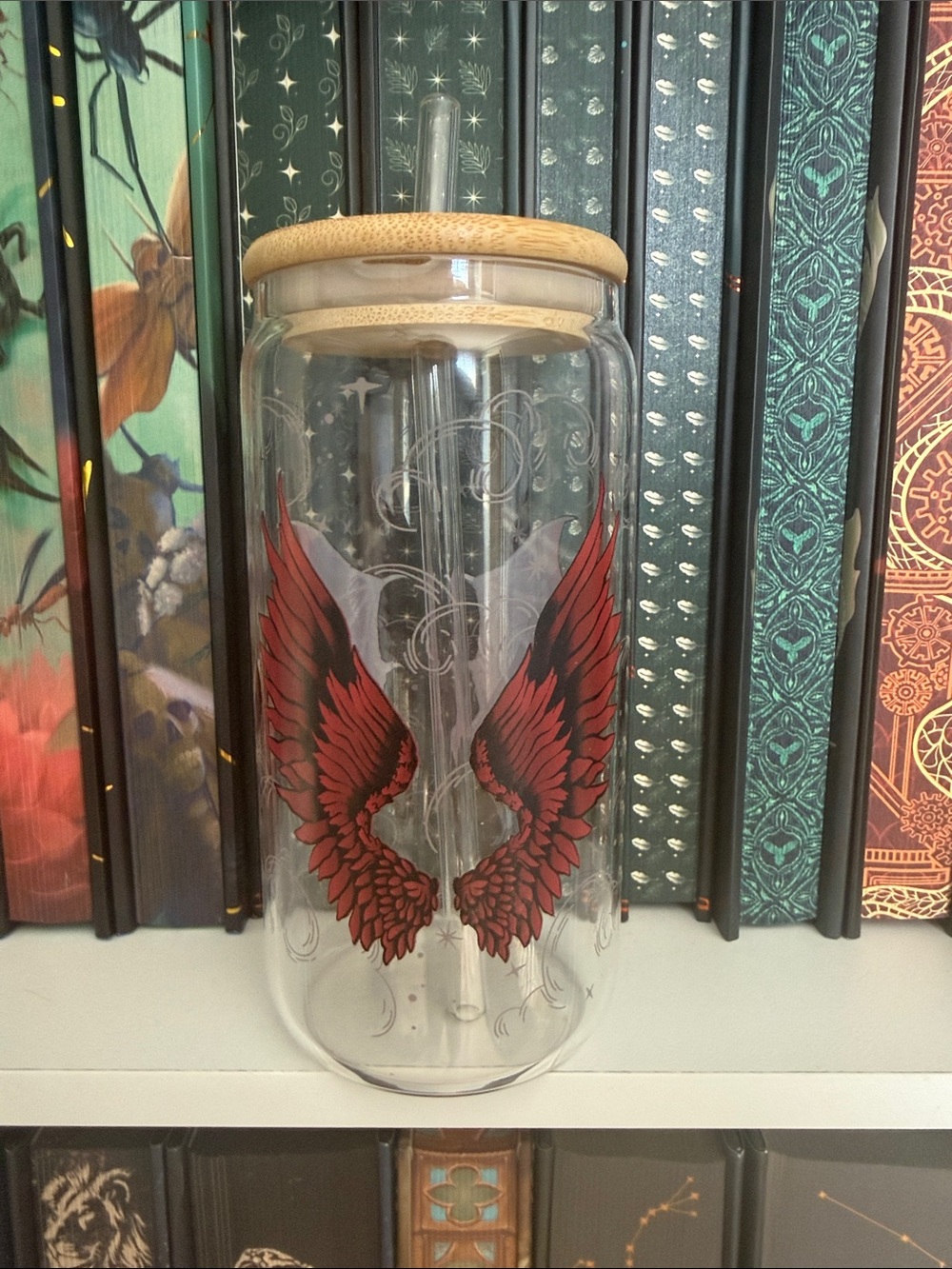 Double-Wall Glass Tumbler with Red Wing Design and Bamboo lid